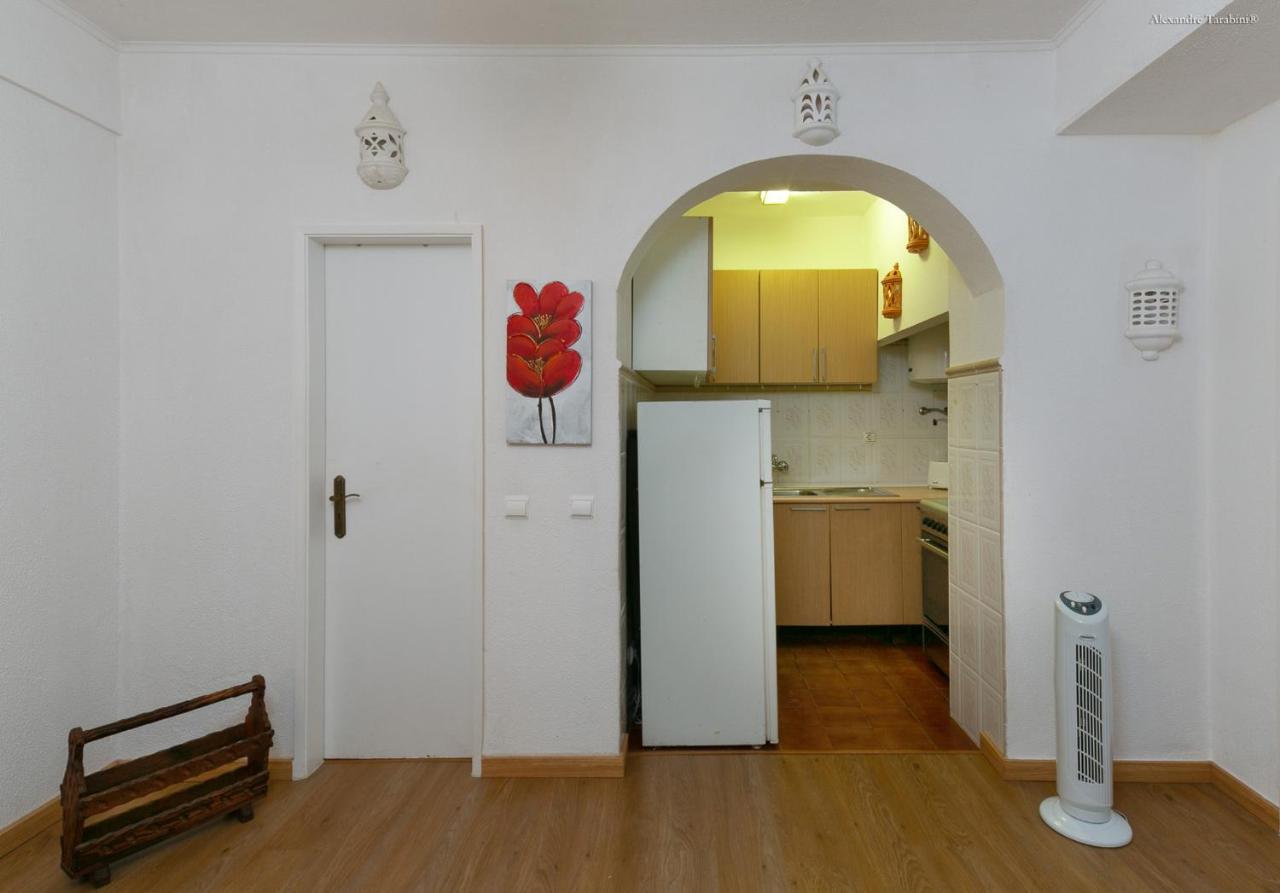A12 - Praia Da Luz Center Apartment Exterior photo